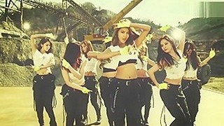 ３Ｐ, 日本人のポルノ, 韓国人のポルノ, 貧乳