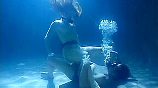 Фетиш, Под водой