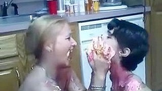 Babes Kiss With Food In Mouth
