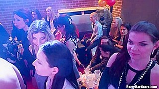 金发, 褐发, 群交, 纵欲, 聚会