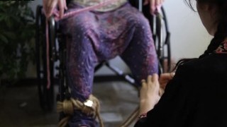 Sesso sadomaso, Dietro le quinte, Brune, Feticismo, Lesbiche