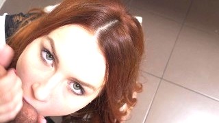 HUNT4K Belle Mit Roten Haaren Von Fremden In Toilette Vor BF Gefickt