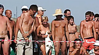 Нудисты