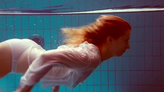 素人, かわいい, 赤髪, 水中