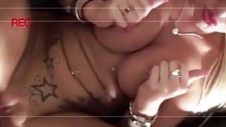 شقراء, مص, سكس  البريطاني, لبن في البق, بلع اللبن