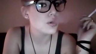 Fetish, Buatan sendiri, Sedang merokok, Seks sendiri, Webcam