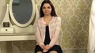 18-19 yaşında, Oyuncu seçme, Rus pornosu