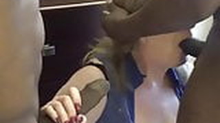 Kontol gede, CFNM, Suami istri selingkuh, Penetrasi ganda, Warna kulit berbeda, Istri