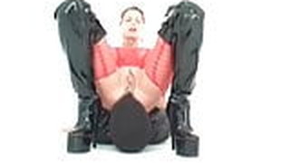 I Am Pierced Domina Heather With 20 Pussy Piercings