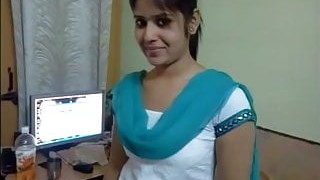 Tamil Girl Hot Phone Talk